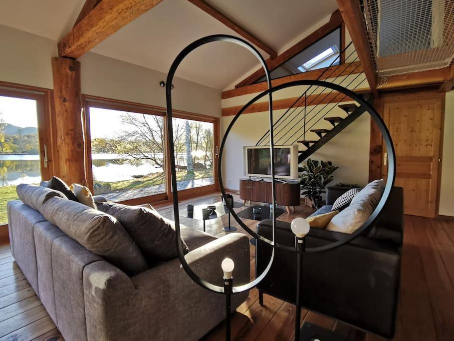 Cottage Les Pyrenees Au Bord De L'Eau Barbazan Экстерьер фото